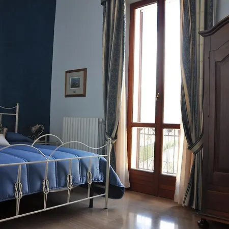 Villa Del Poeta-2